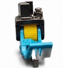 SP-18 edge guide roller presser foot