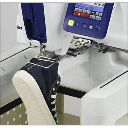 VR embroidery machine